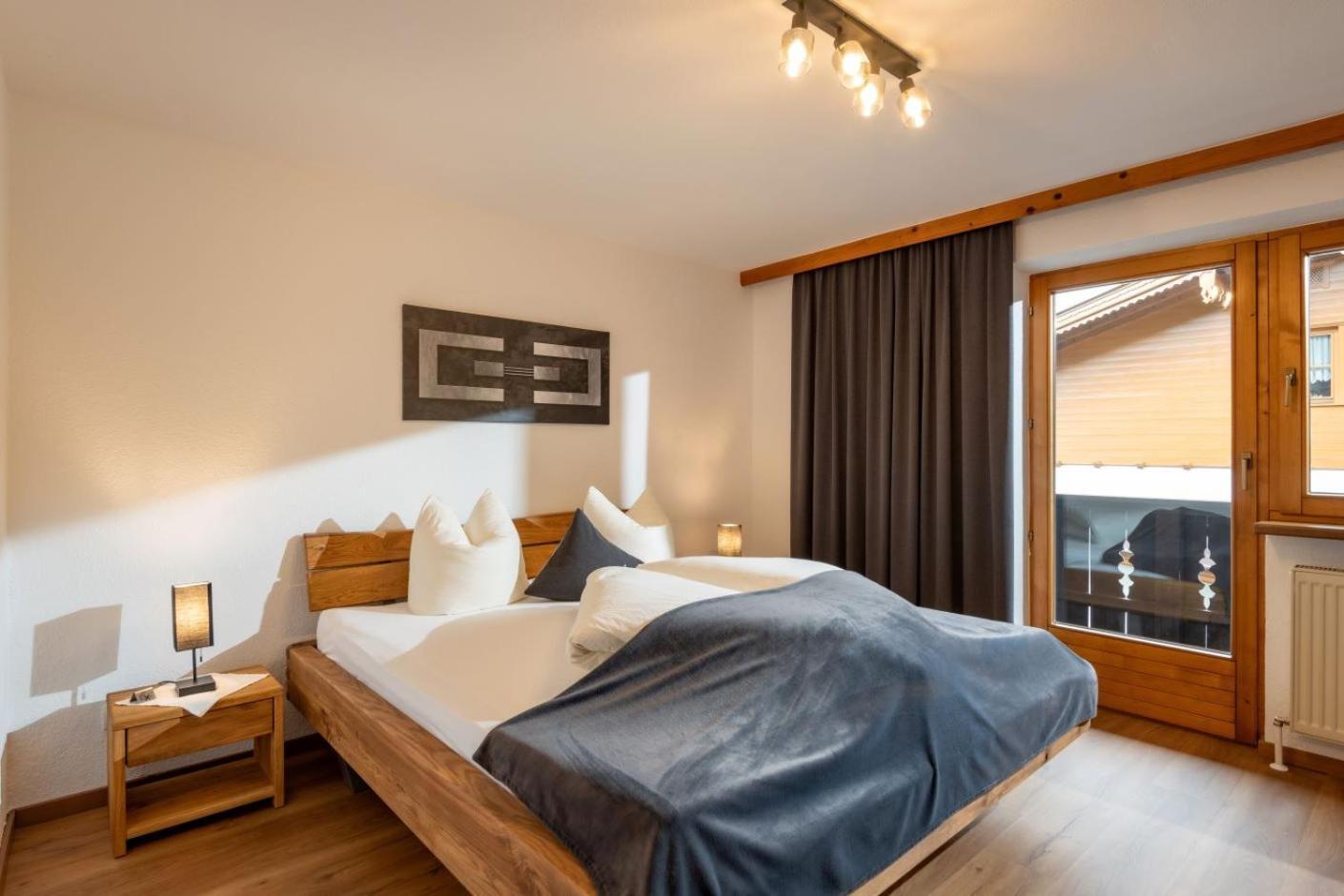 Haus Schroll Apartment Ried im Zillertal Exterior photo